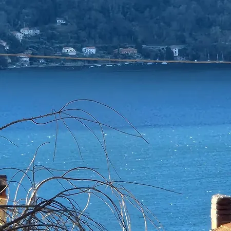 Laura'S House, A Whole House With A Lake View, 5 Kilometers From Varenna Дом отдыха