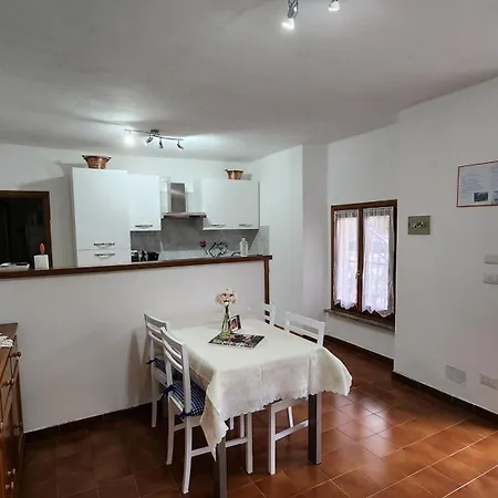 Дом отдыха Laura'S House, A Whole House With A Lake View, 5 Kilometers From Varenna Льерна