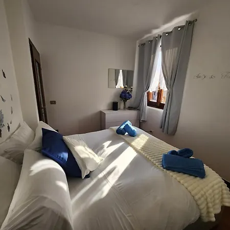 Laura'S House, A Whole House With A Lake View, 5 Kilometers From Varenna * Льерна